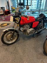 Laverda 750 SF - LAVERDA MOTORRAD