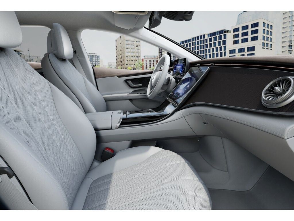Mercedes-Benz EQE 300 Ambiente AHK Cam LED Airm Navi PTS SHZ foto 8