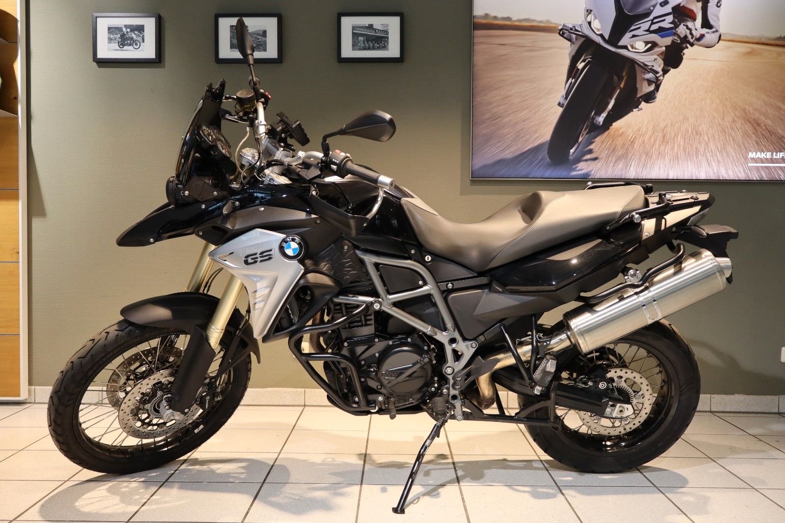 Fahrzeugabbildung BMW F800GS nur 2848km mit Seitenkoffer