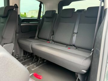 Opel Zafira Life - 10