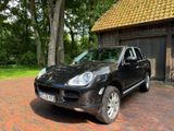 Porsche Cayenne schwarz, 3.2, Leder/Navi/Xenon/Luft/TOP! - Porsche in Oldenburg