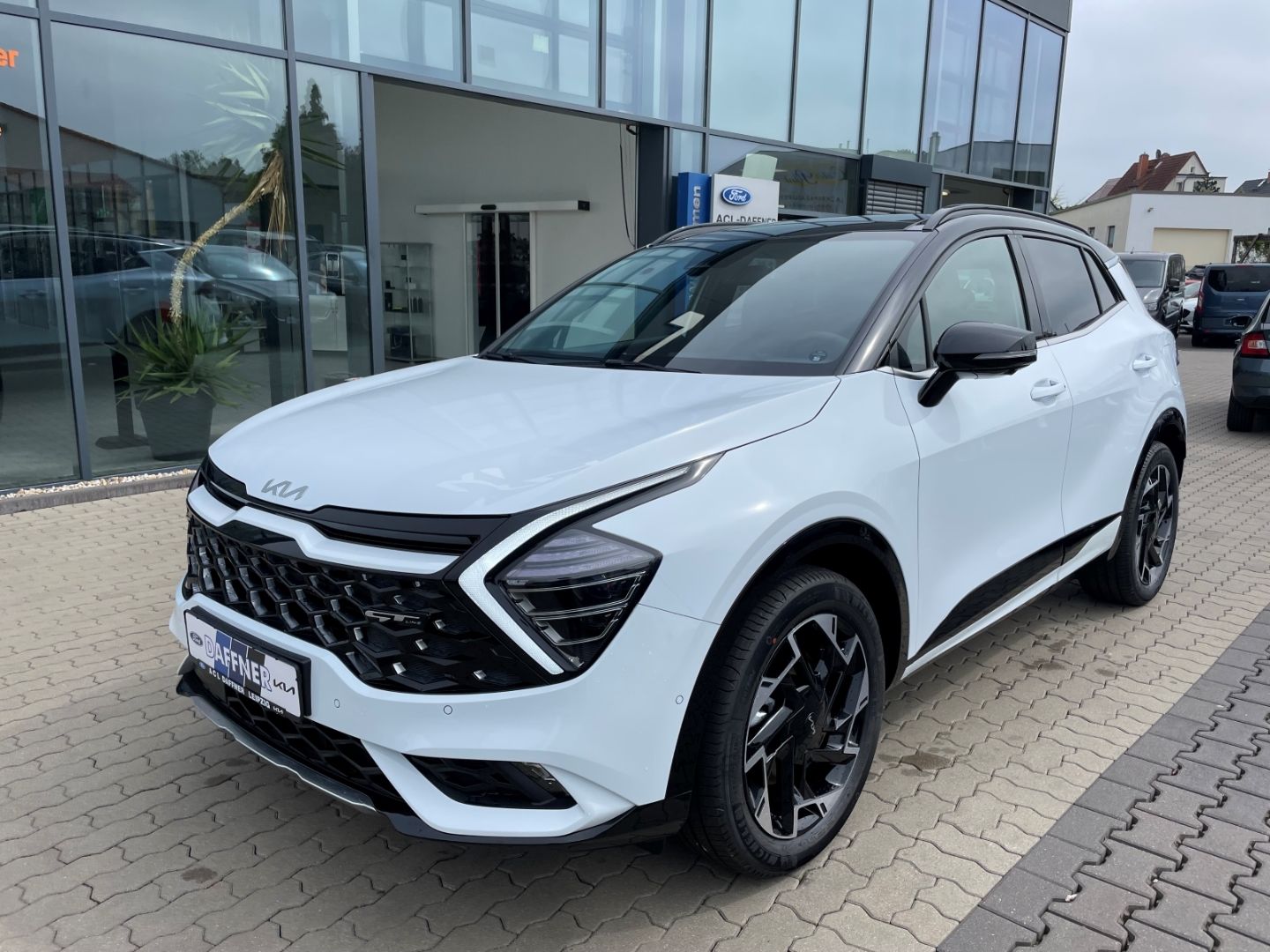 Fahrzeugabbildung Kia Sportage GT-Line Plug-in Hybrid 4WD LED Memory