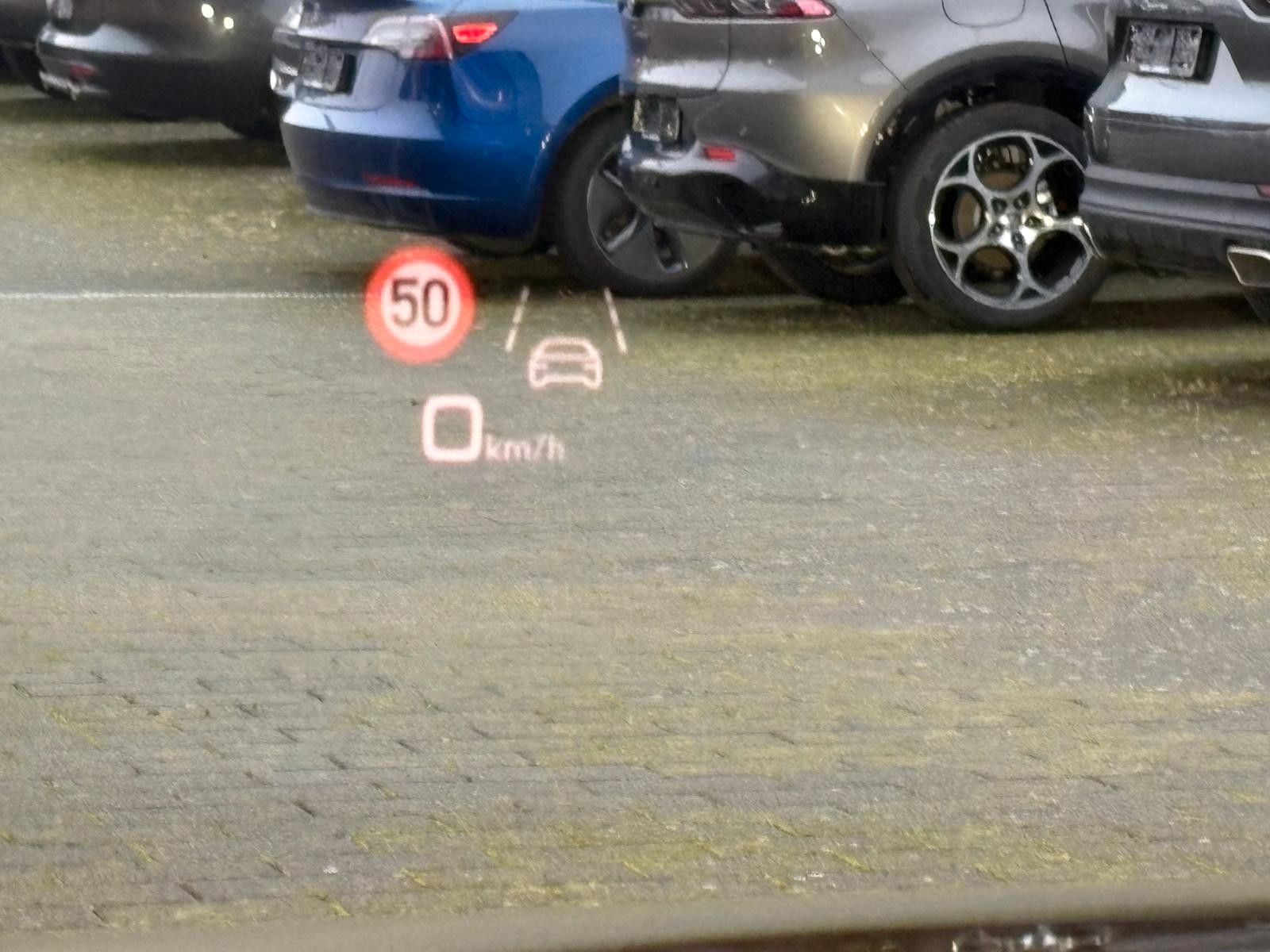 Fahrzeugabbildung Audi Q8 50 TDI Quattro S-Line HA Lenkung 22-zoll