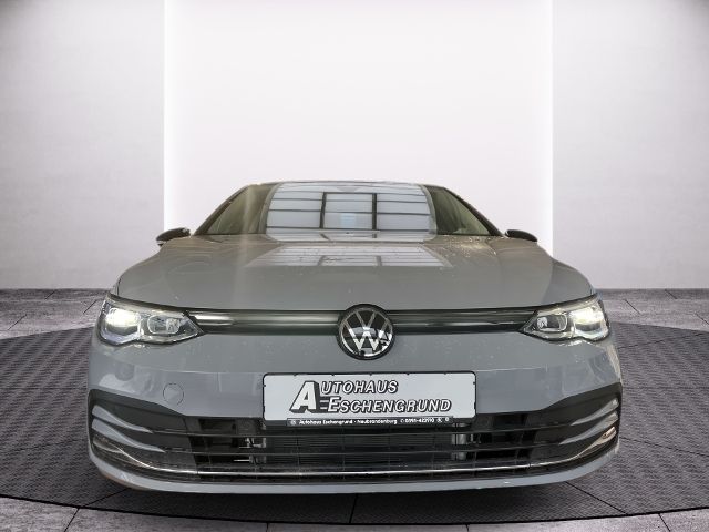 Fahrzeugabbildung Volkswagen Golf 1.5 TSI MOVE ACC NAVI KAMERA