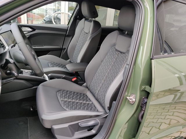 A1 Sportback S line Plus 30 TFSI S tronic