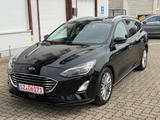 Ford Focus Turnier Titanium NAVI/KEYL/AUTOMATIK/B&O - Ford Focus: Standheizung