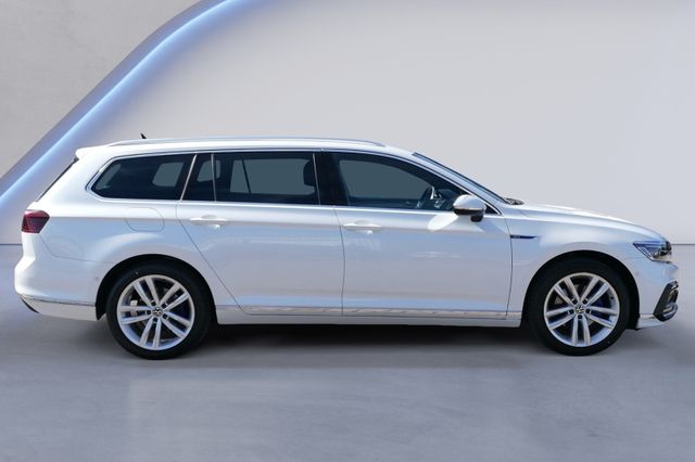 Passat Variant GTE STHZ+AHK+KAMERA