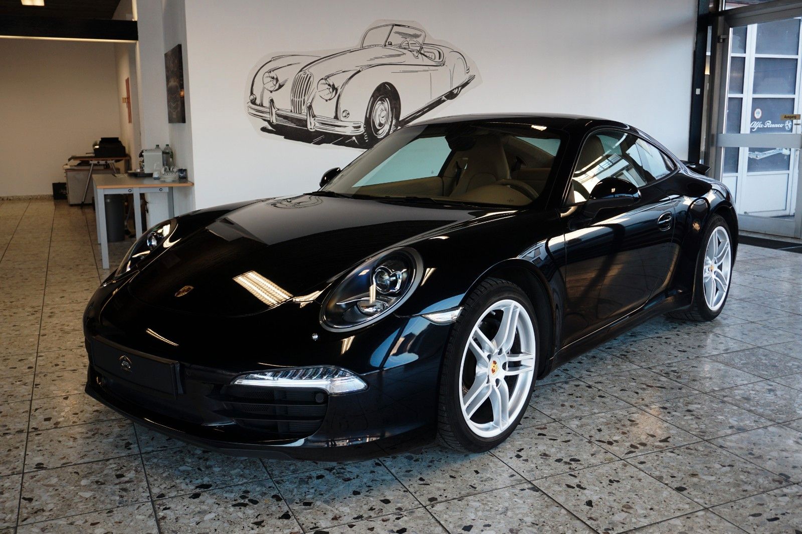 Porsche 911 Carrera
