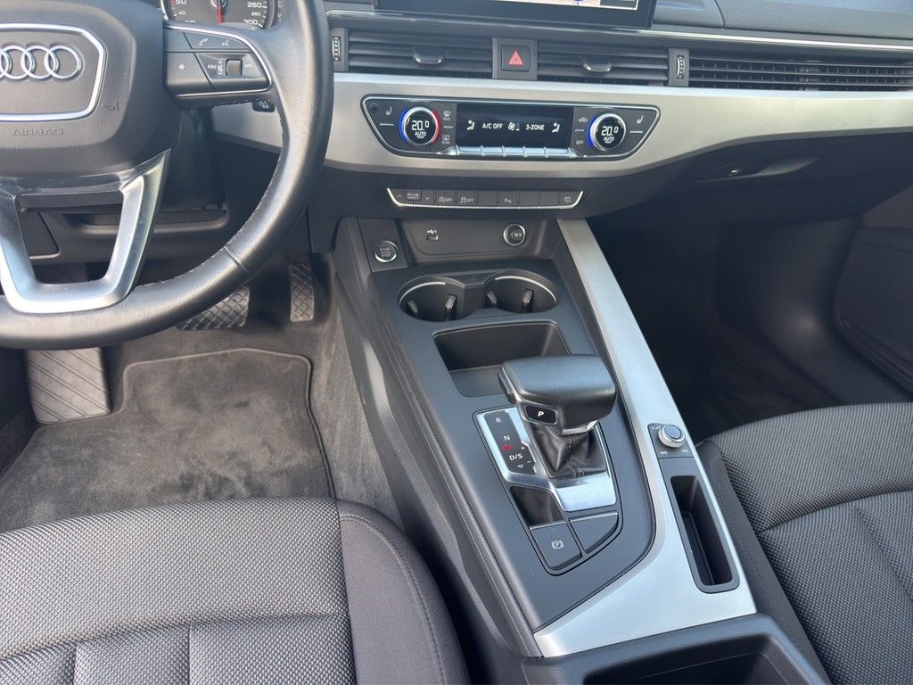 Audi A4 - Bild 15