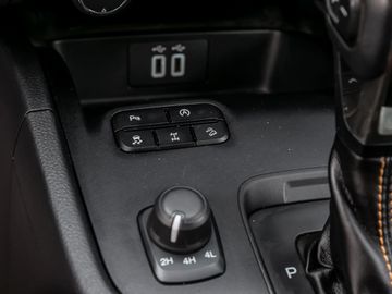 Ford Ranger Wildtrak Doppelkabine 4x4 2.0 TDCi Panthe