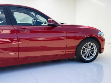 BMW 118 - 6
