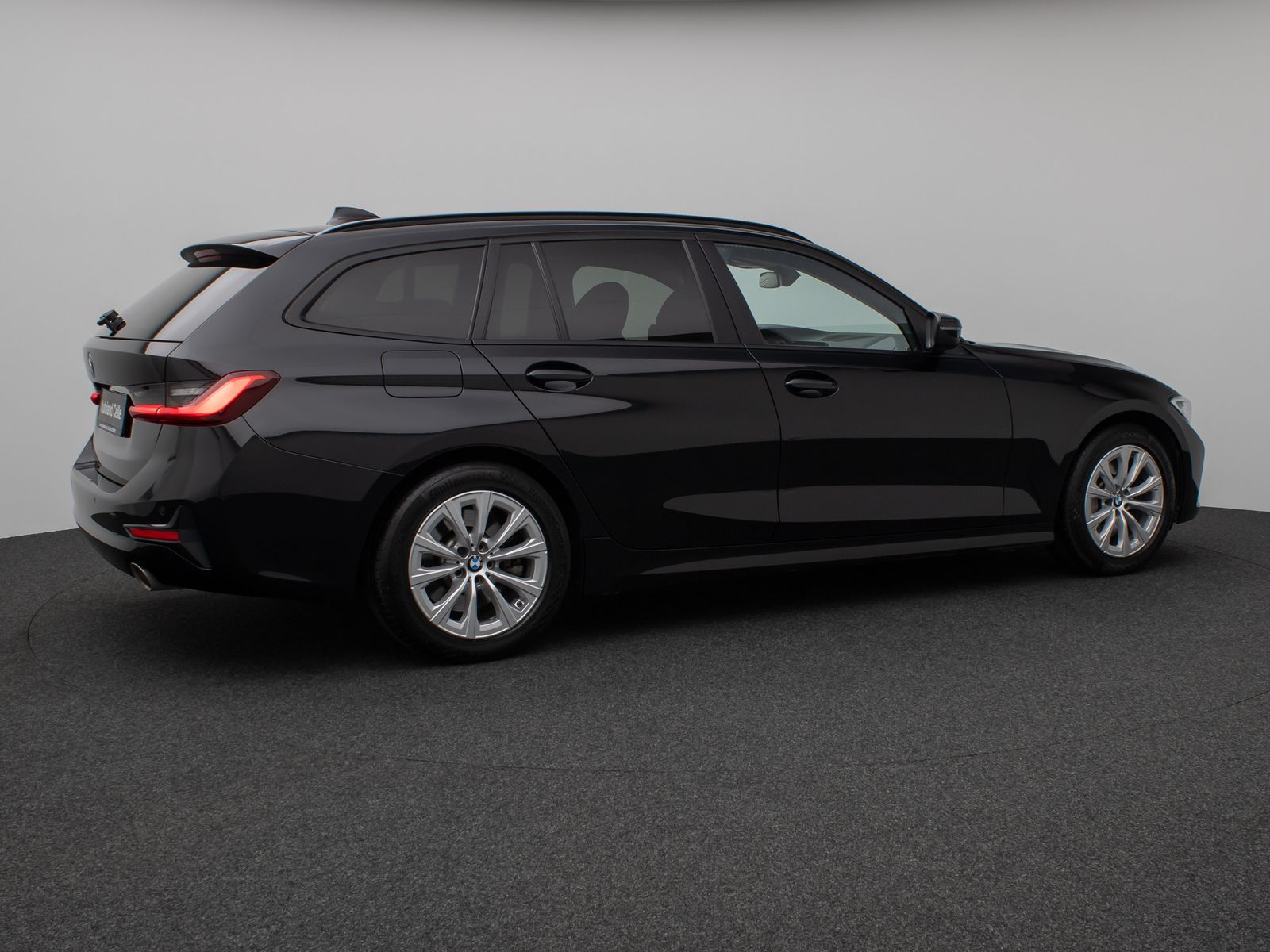 Fahrzeugabbildung BMW 330i Panorama Komfort Leder Sportsitz Stop&Go