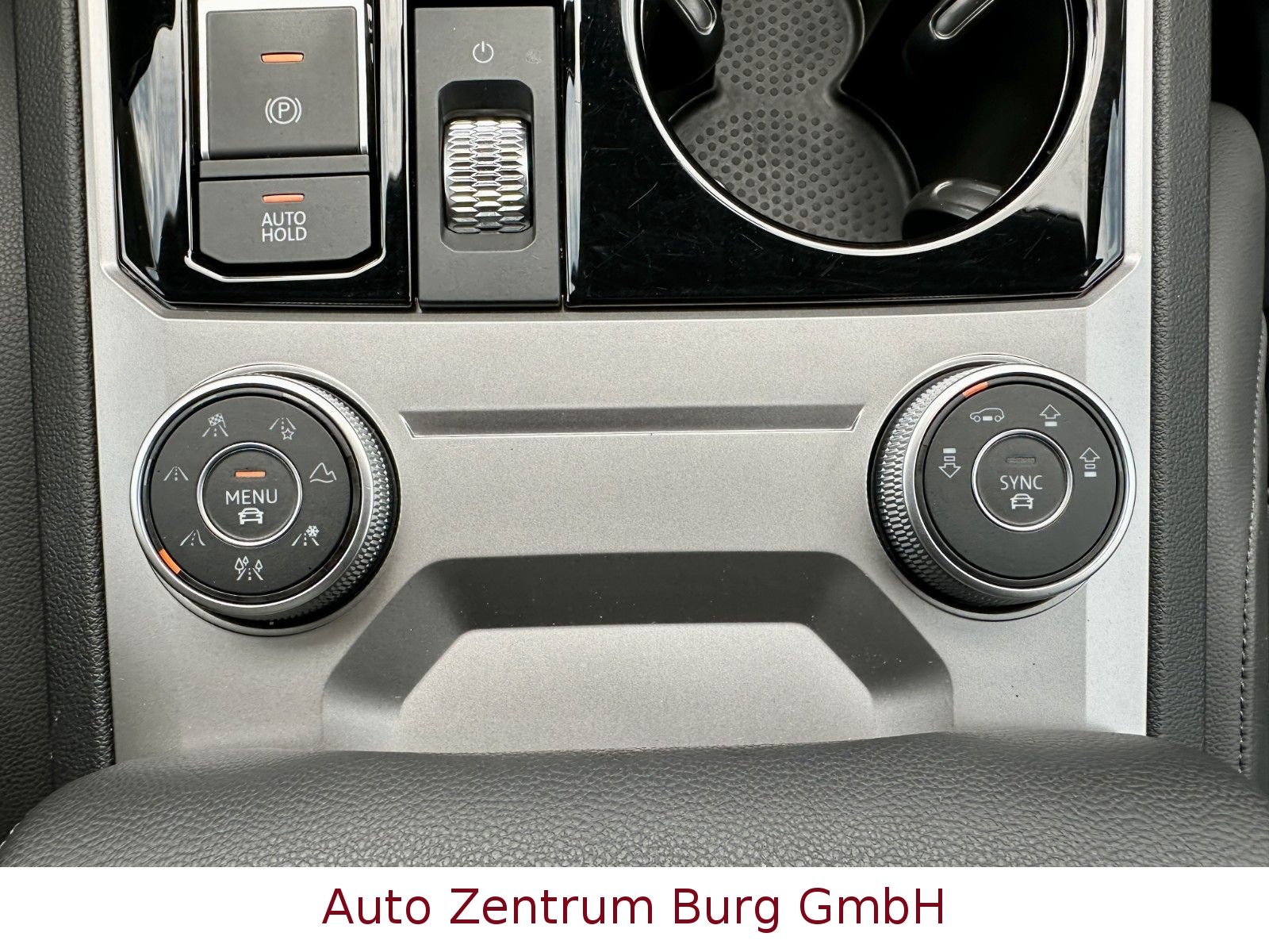 Volkswagen Touareg 3.0 TDI V6 Elegance 4Motion HUD Leder foto 20
