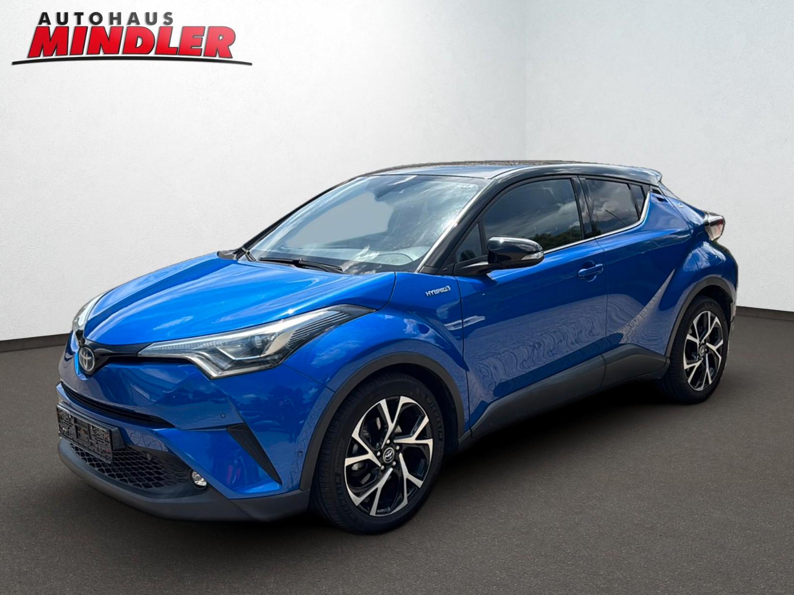 Toyota C-HR Hybrid Style Selection