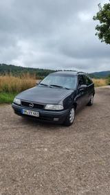 Opel Astra 1.6 GL Rentnerfahrzeug - Opel Astra aus 1996