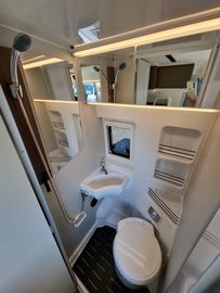 Westfalia Columbus 600 E 140 PS ACC LED Navi 10 Zoll