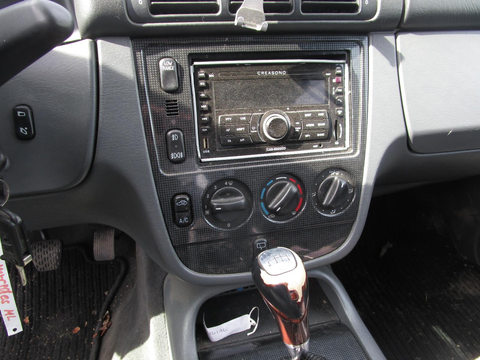 Mercedes-Benz ML 230