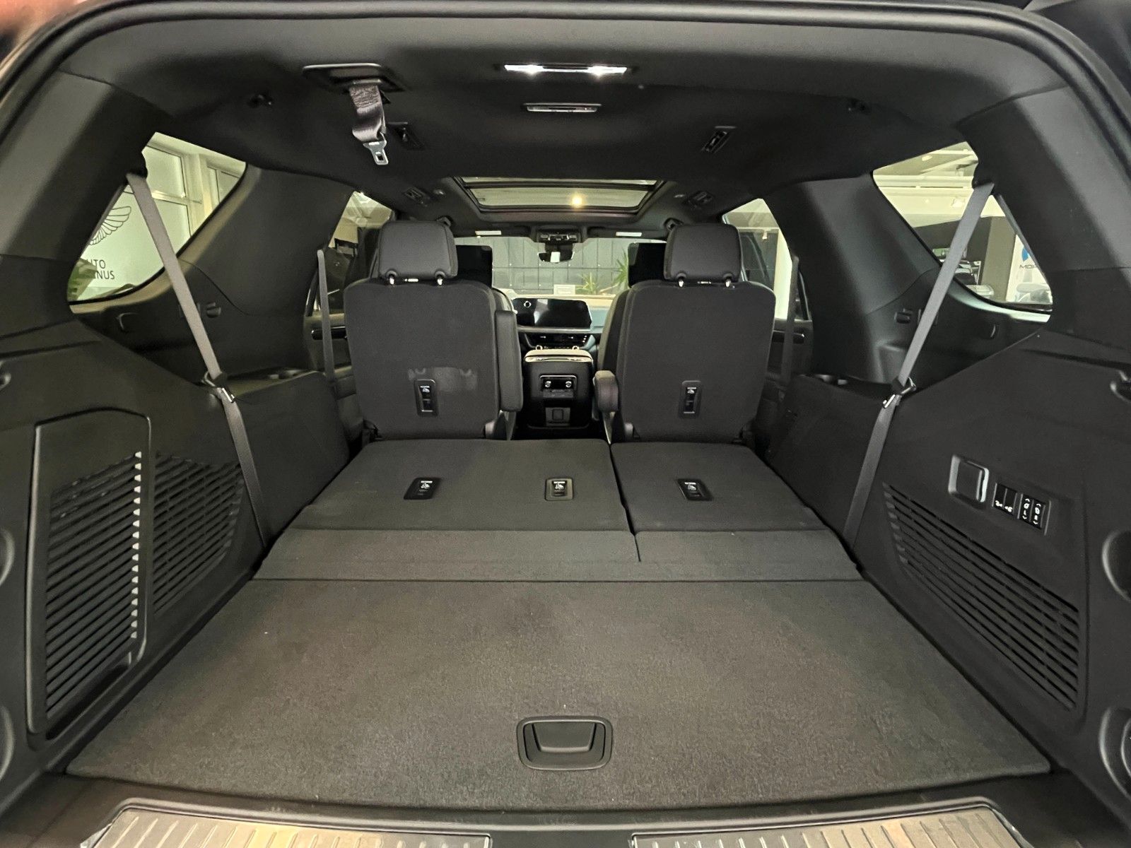 Fahrzeugabbildung Chevrolet Tahoe RST 6.2 V8 LPG