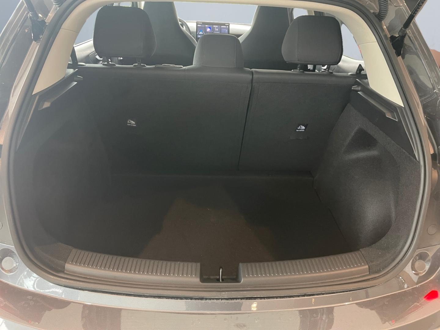 MG4 EV Urban MG PREMIUM 54kWh*WäPu*360Grad*NAV*C