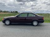 BMW 318iS Coupe 318iS - BMW 318 aus 1994: 318is