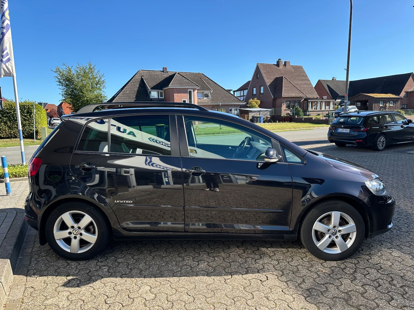 Fahrzeugabbildung Volkswagen Golf Plus 1.6 United AHK/SHZG/GRA