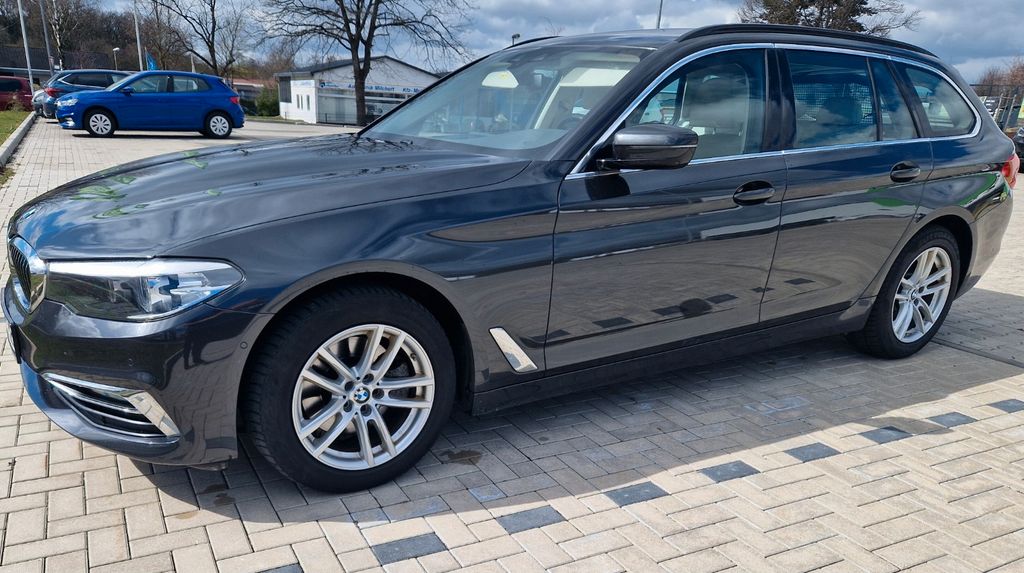 Image of BMW 520