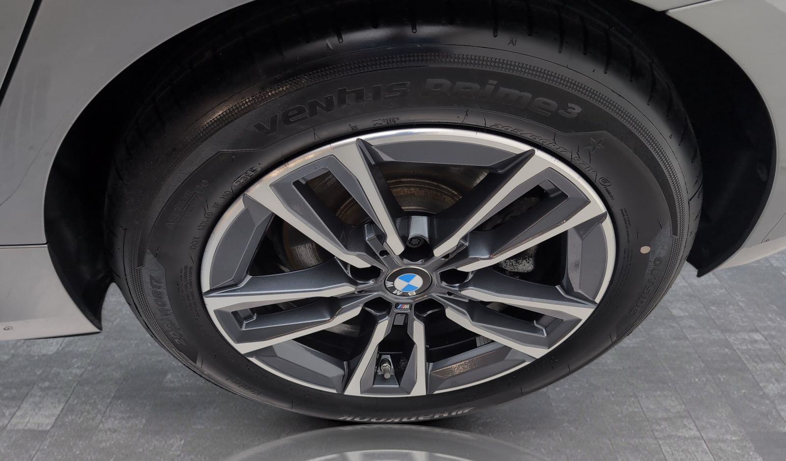 BMW 223 Active Tourer - Bild 17