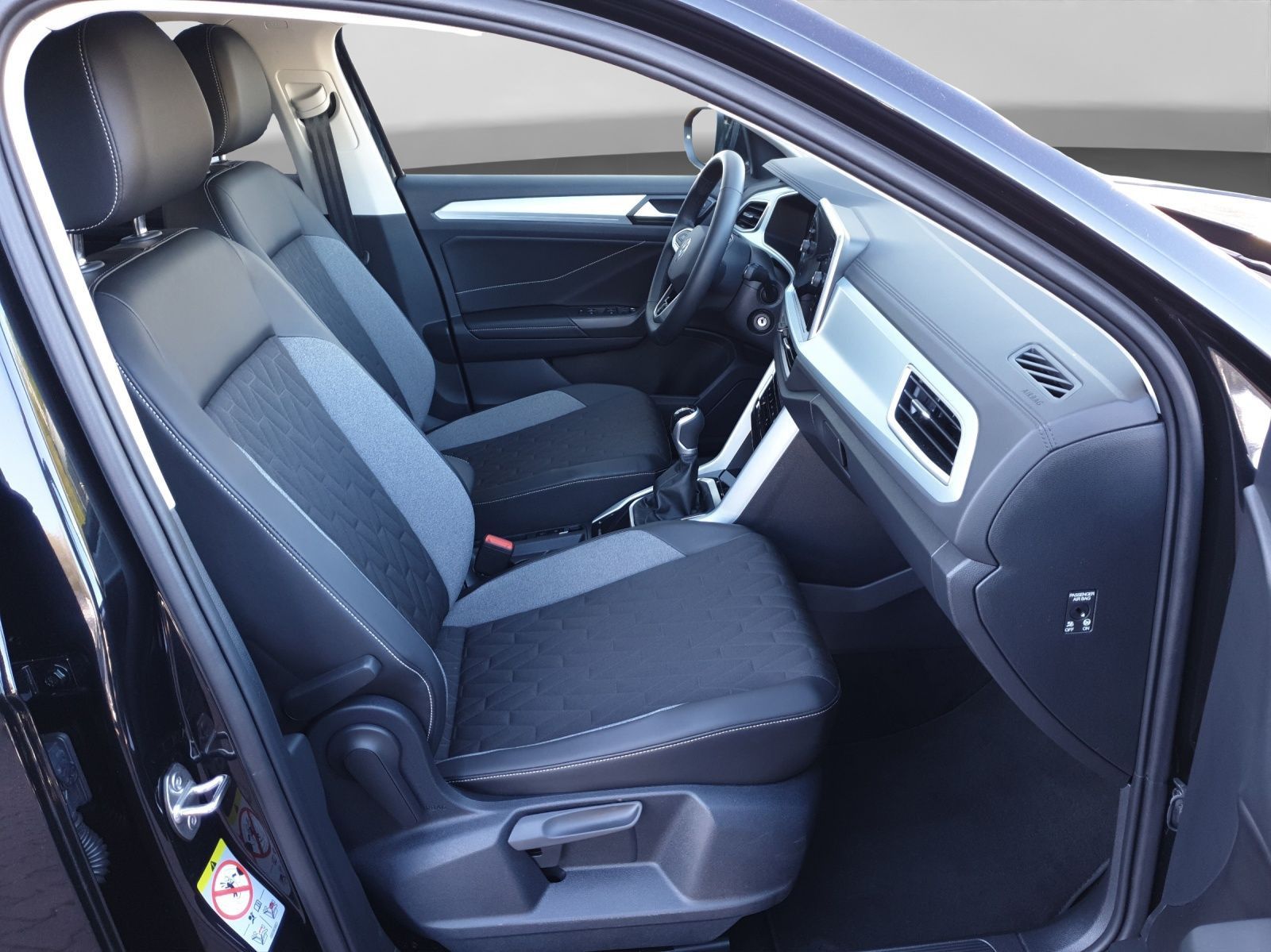 Volkswagen T-Roc - Bild 5
