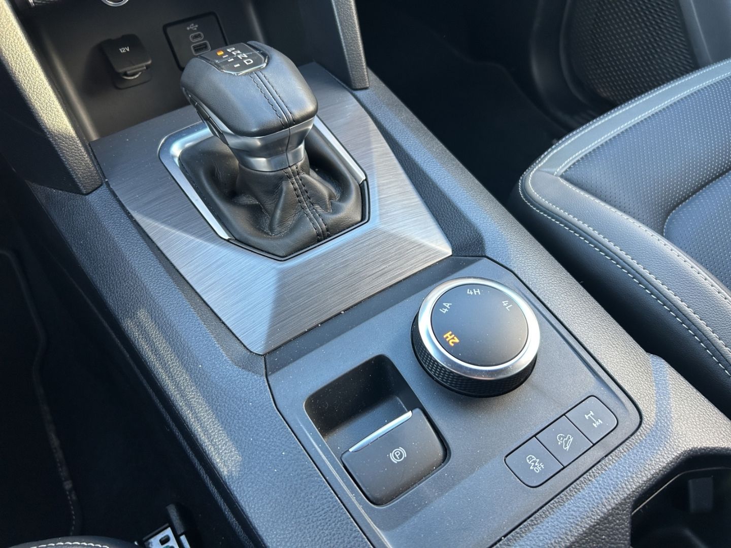 Amarok Aventura DC 3,0l TDI 10-Gang Autom. Stand