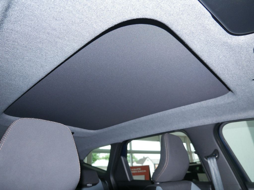 Fahrzeugabbildung Dacia Bigster Extreme TCe 140