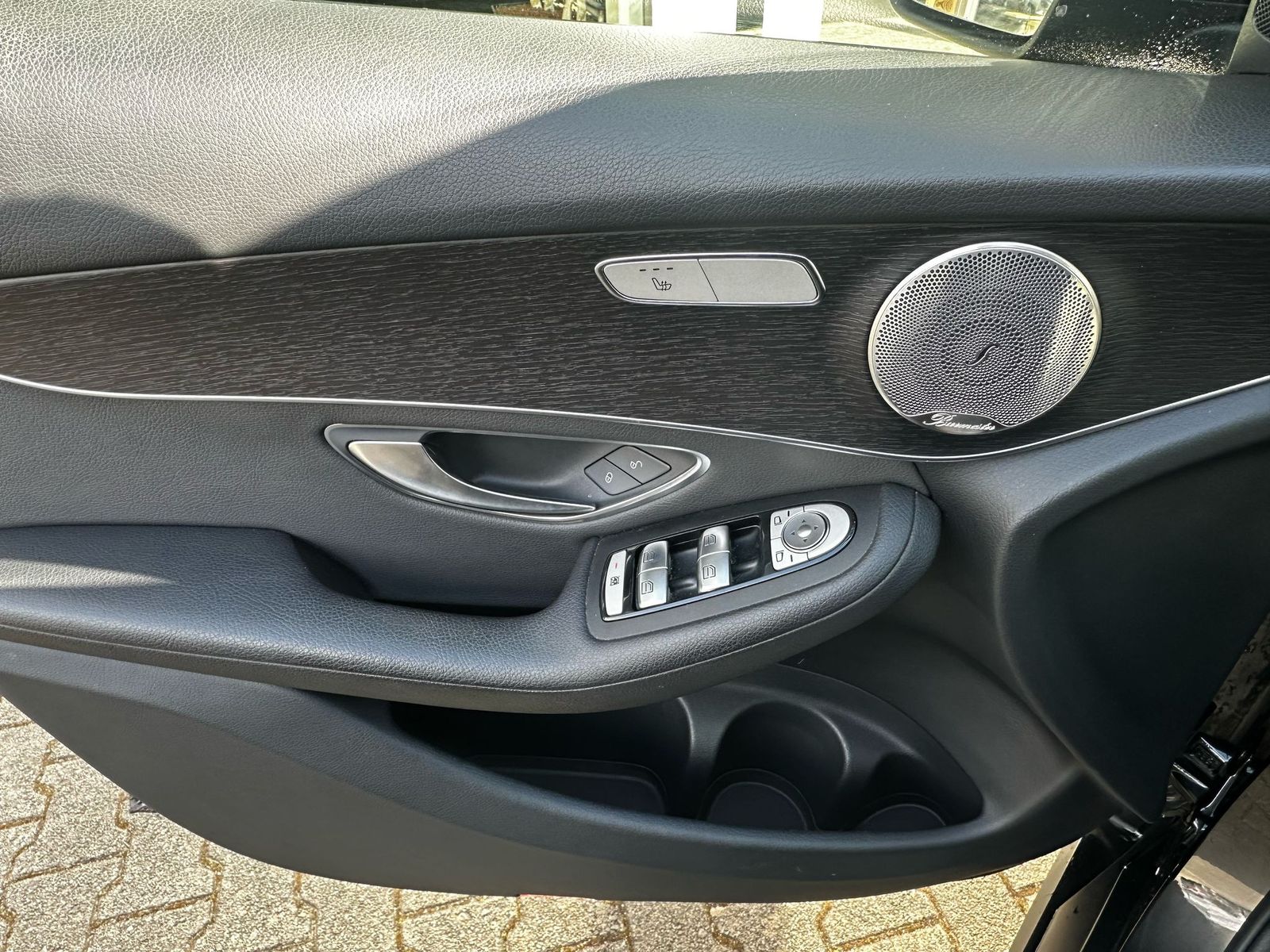 Fahrzeugabbildung Mercedes-Benz GLC 220d 4M Exclus NIGHT+NAVI+LED+KAM+BURMES+AHK