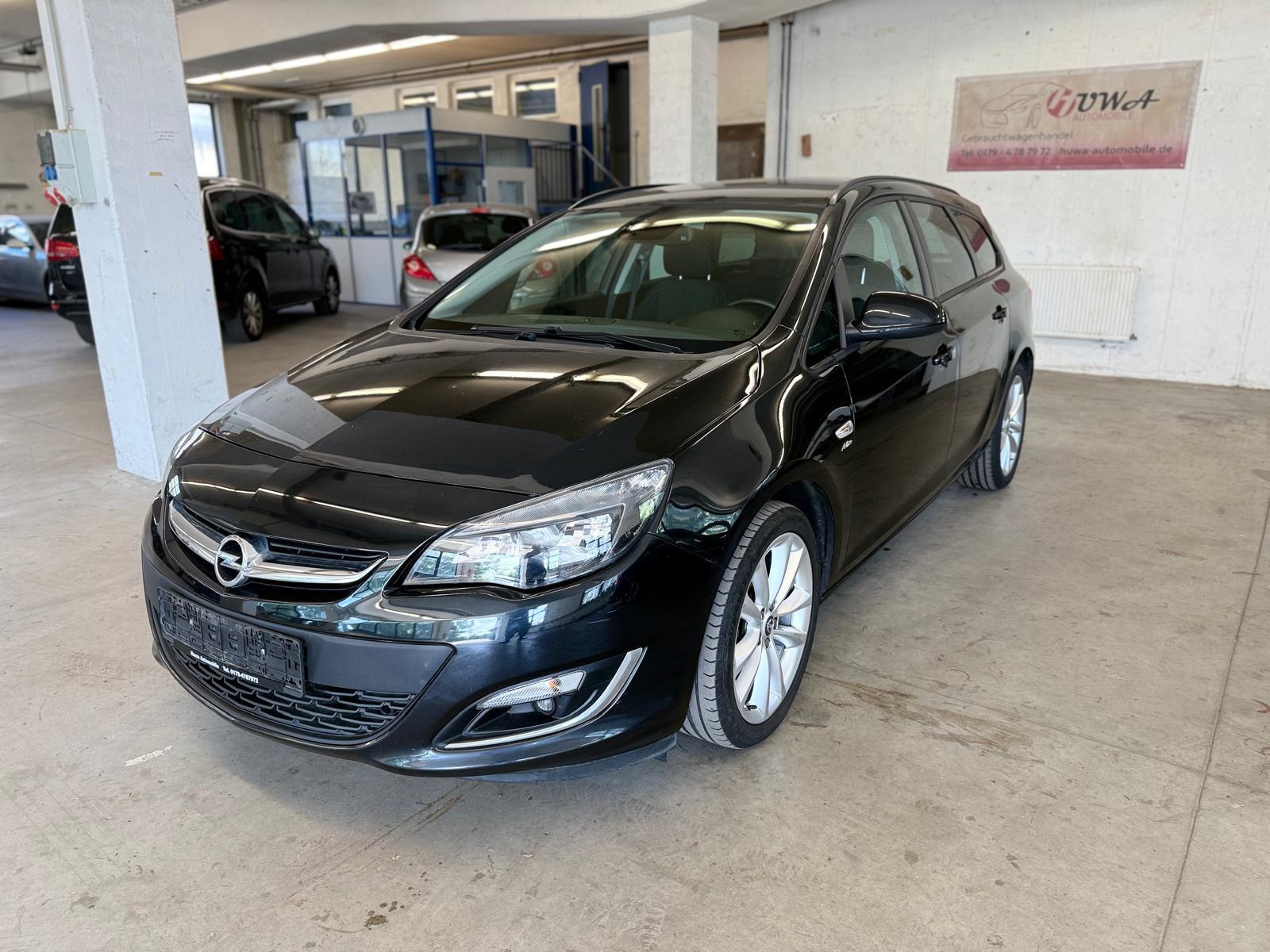 Opel Astra J Sports Tourer Active/1 Hand/Neu Tüv/Navi