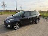 Renault Grand Scenic Automatik 1.Hd TÜV NEU AHK PDC - gebrauchte Renault Grand Scenic aus dem Jahr 2010