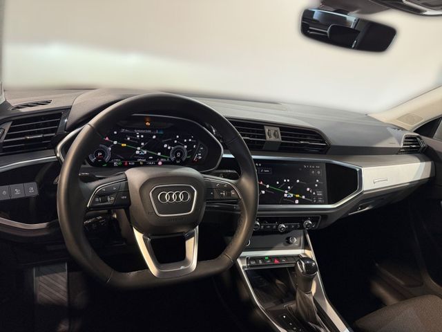 Q3 45 TFSI e S LINE S TRONIC LED+AHK+NAVI+OPTIK+