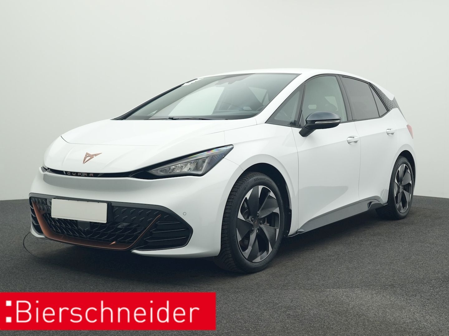CUPRA Born LED NAVI ACC PILOT M