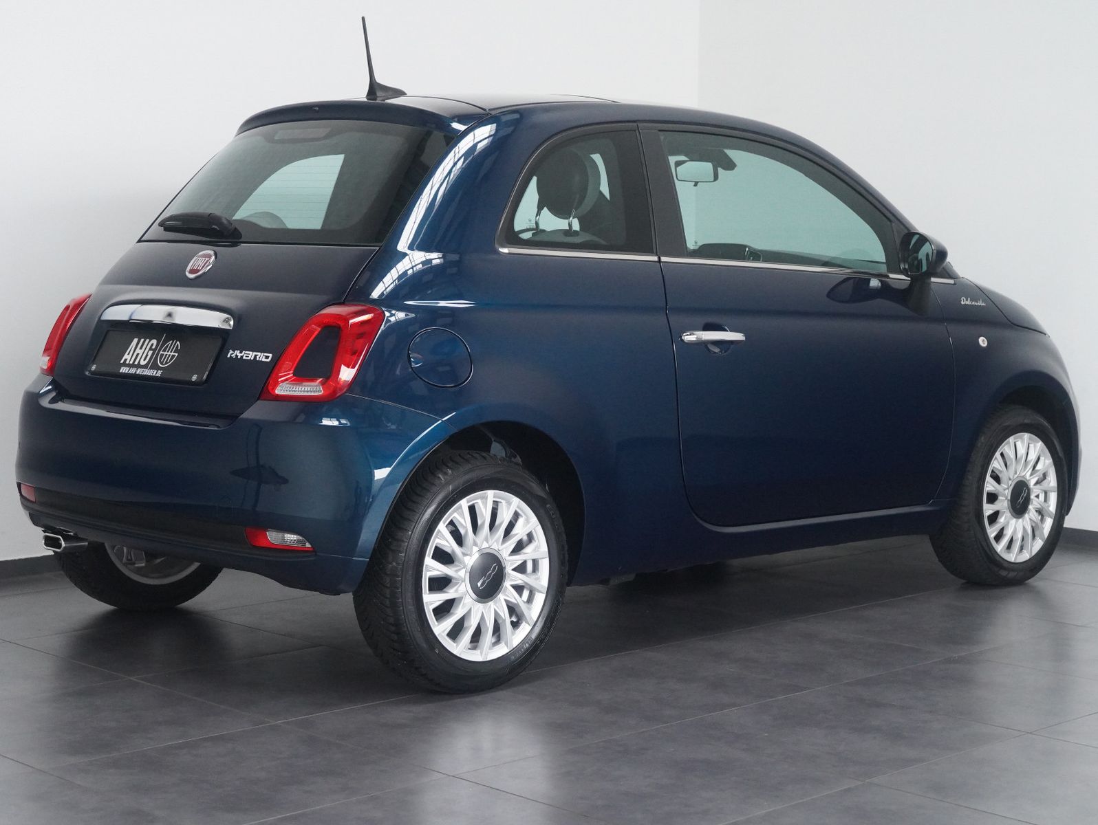 Fahrzeugabbildung Fiat 500 1.0 Mild Hybrid Dolcevita PANORAMA