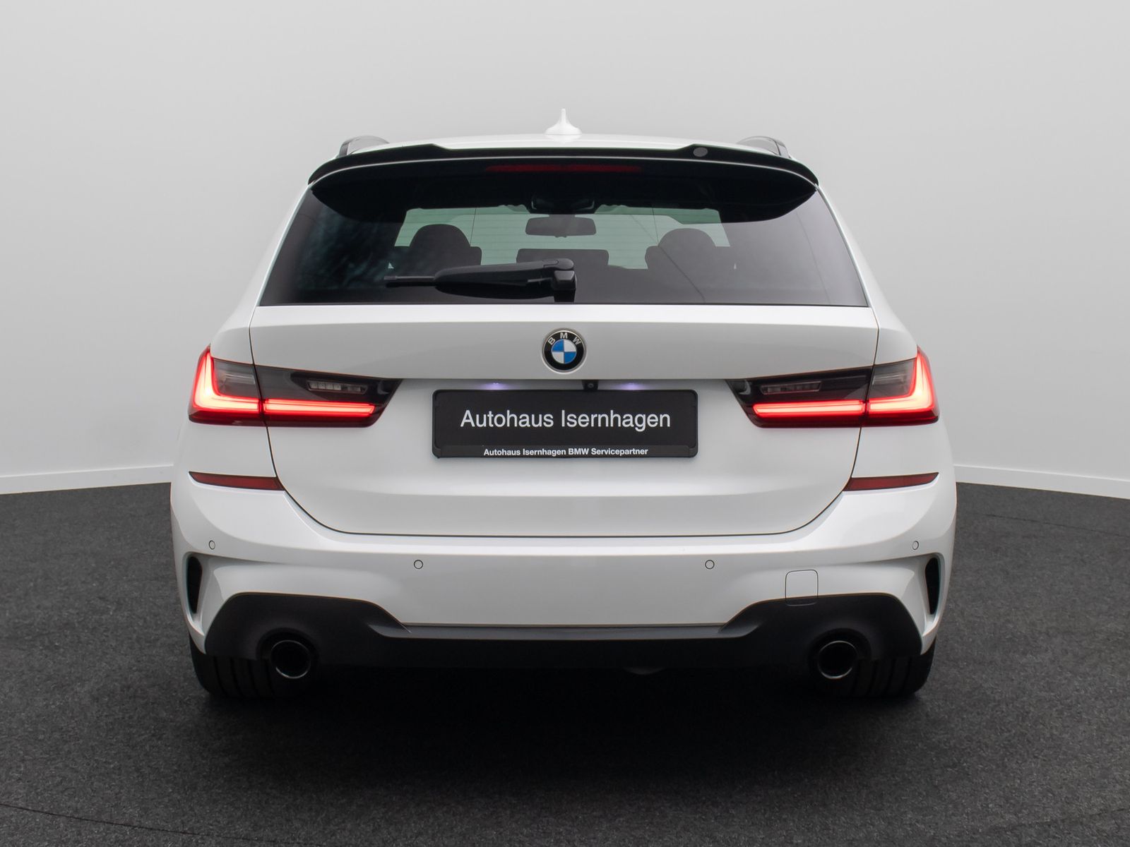 Fahrzeugabbildung BMW 320d xD M Sport ACC Kamera HUD AHK Laser DAB 19"