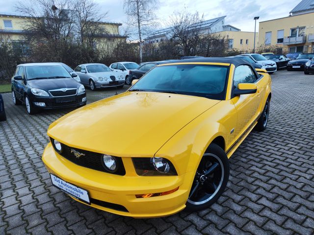 Ford Mustang GT 4.6 V8 Cabrio SPORT-PK LEDER*SCHALTER