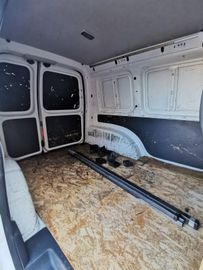 Volkswagen Caddy - 11