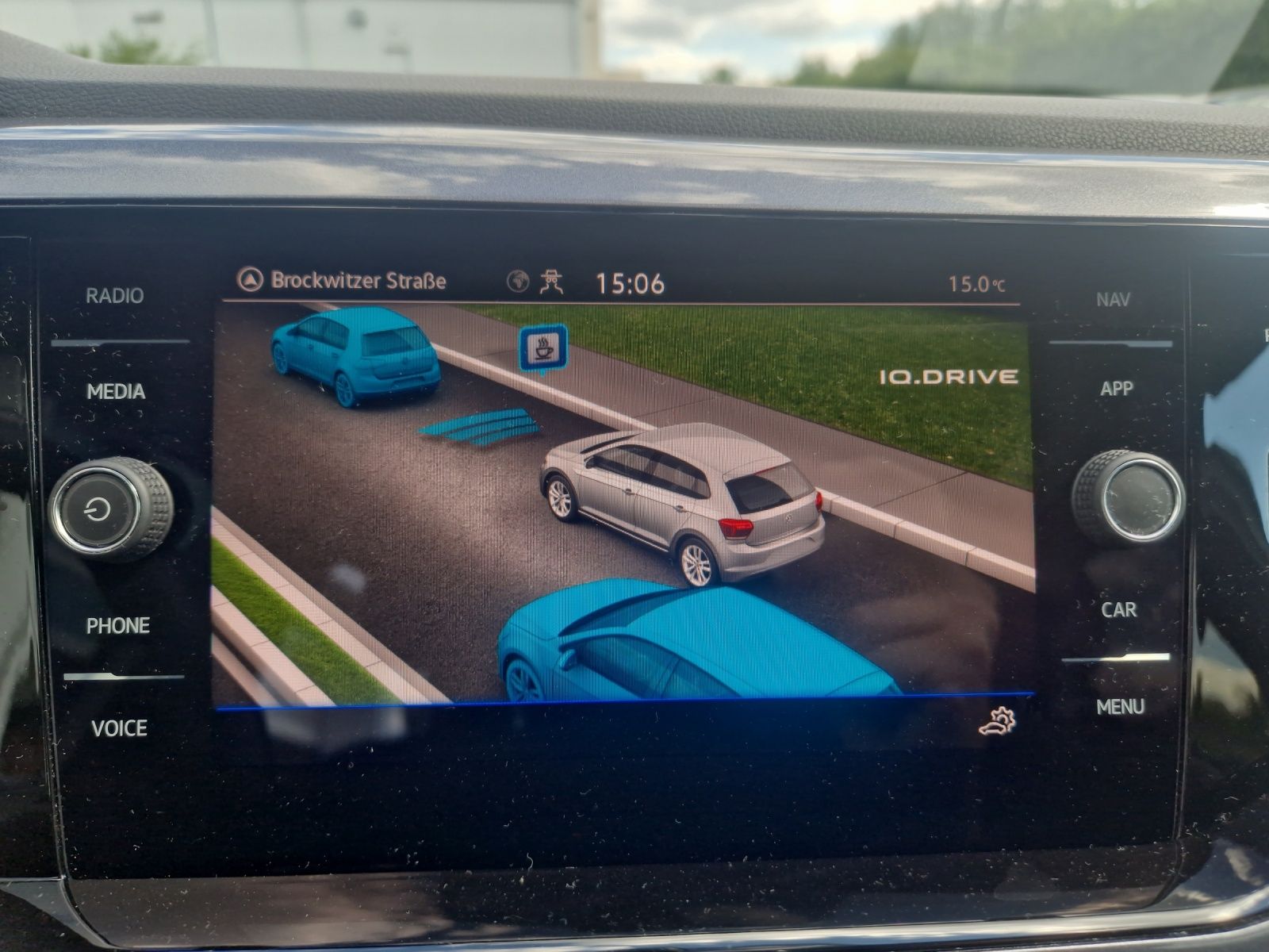 Fahrzeugabbildung Volkswagen Polo TSI Highline DSG LED ACC SHZ DAB+ Navi WeCo