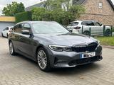 BMW 330i Touring Advantage Line - BMW 330 in Duisburg