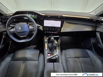 Peugeot 308 - 8