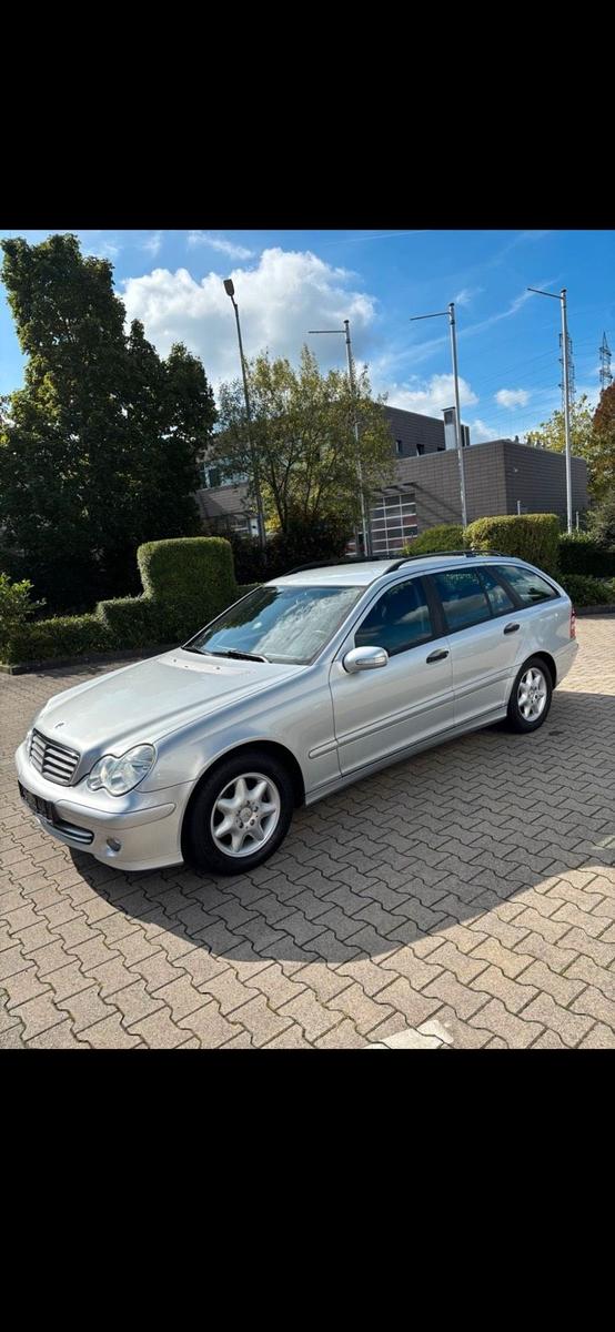 Mercedes-Benz C180 2006 — engine 143 HP (105kW)