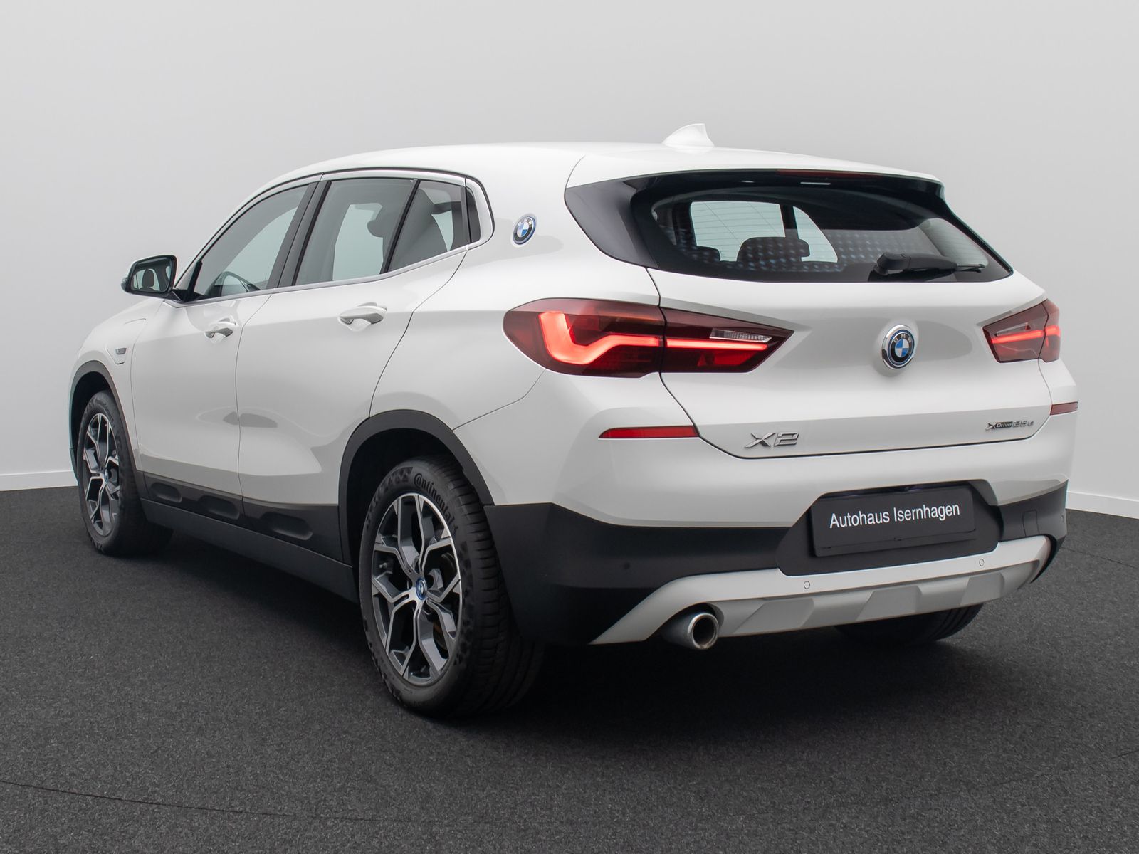 Fahrzeugabbildung BMW X2 xD25e  Advantage DAB Kamera LED Leder 18Zoll
