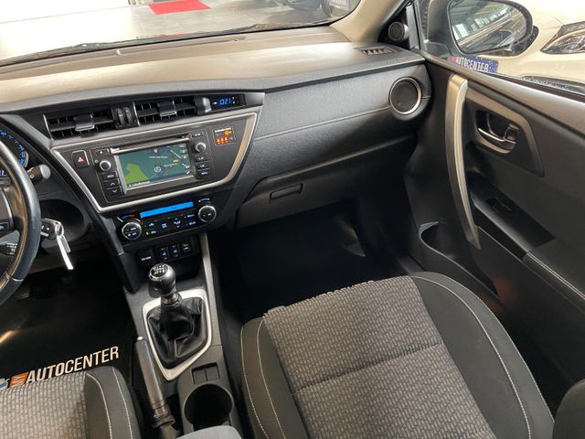 Toyota Auris Life+ Lim. 1.6 Edition *AHK*KAMERA*KLIMAA.
