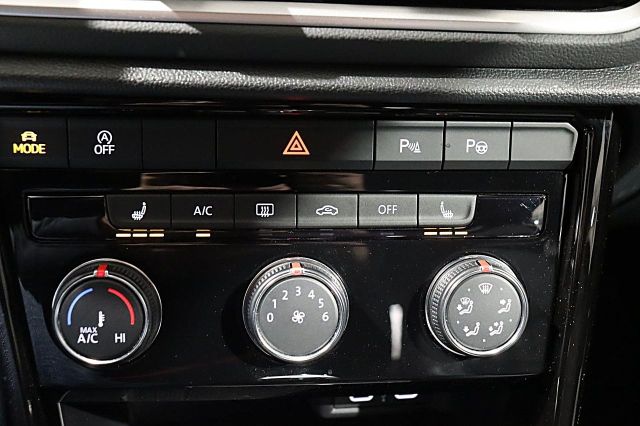 T-Roc 1.5 TSI DSG ACC R-Line BT AHK NSW SHZ
