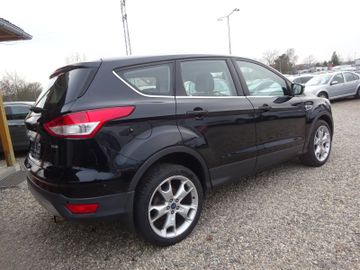 Ford Kuga - 4