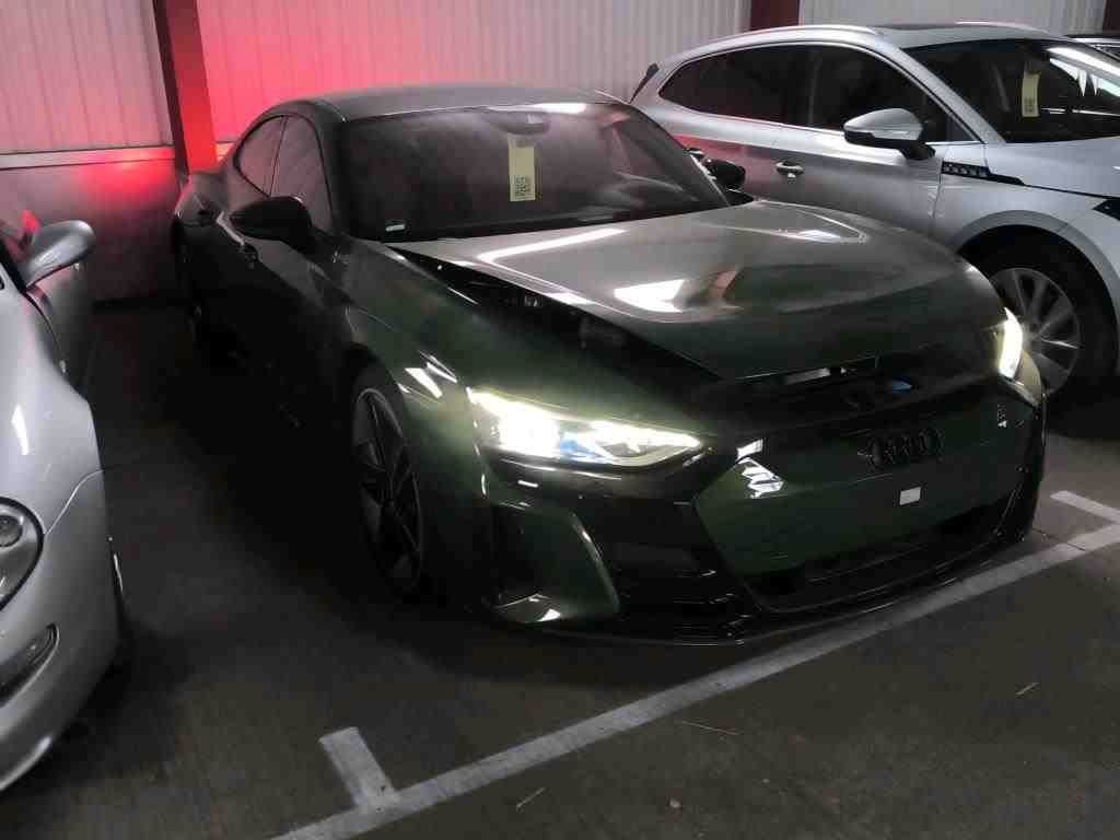 Audi E-tron GT RS Quattro EXKLUSIVE CARBON KERAMIK foto 3