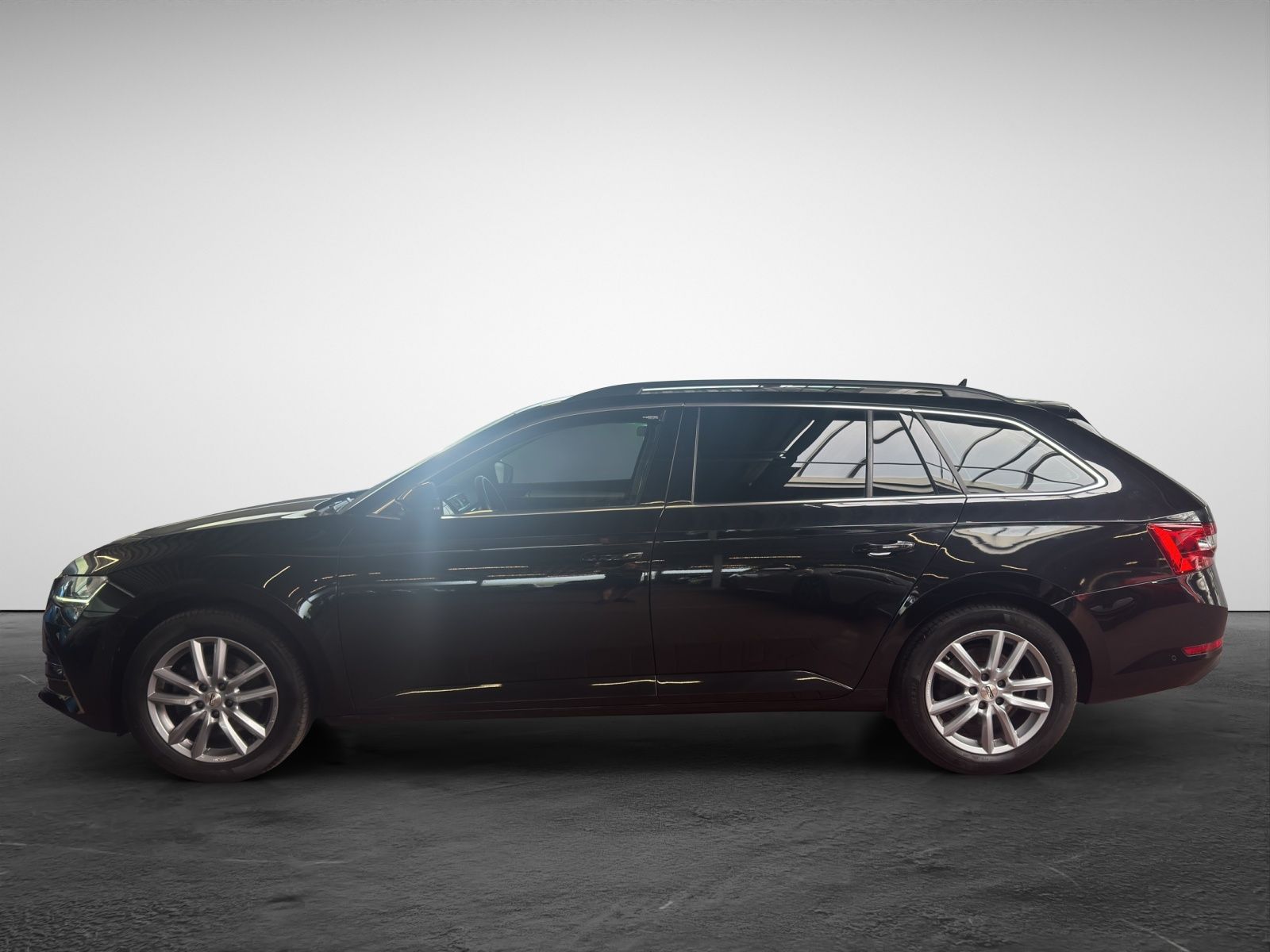 Skoda Superb Combi iV 1.4 TSI DSG eHybrid Ambition  AH imagem 3
