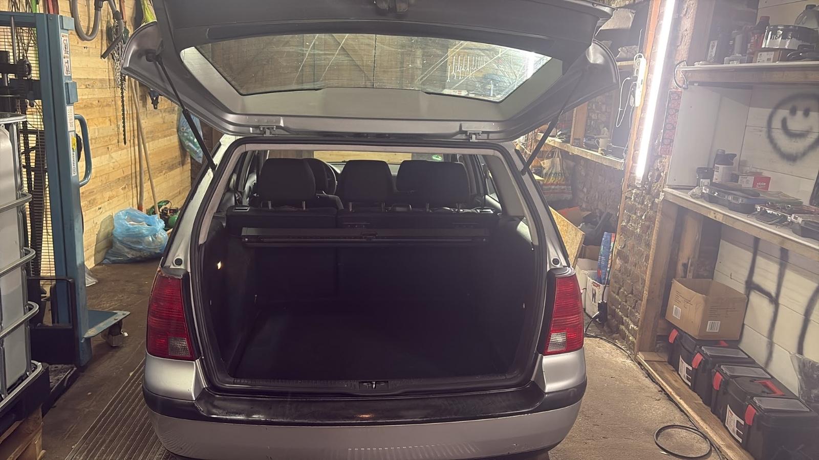 Volkswagen Golf 2006 — photo 11
